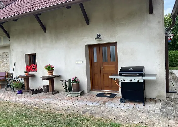 Statek Na Samote Feriehus